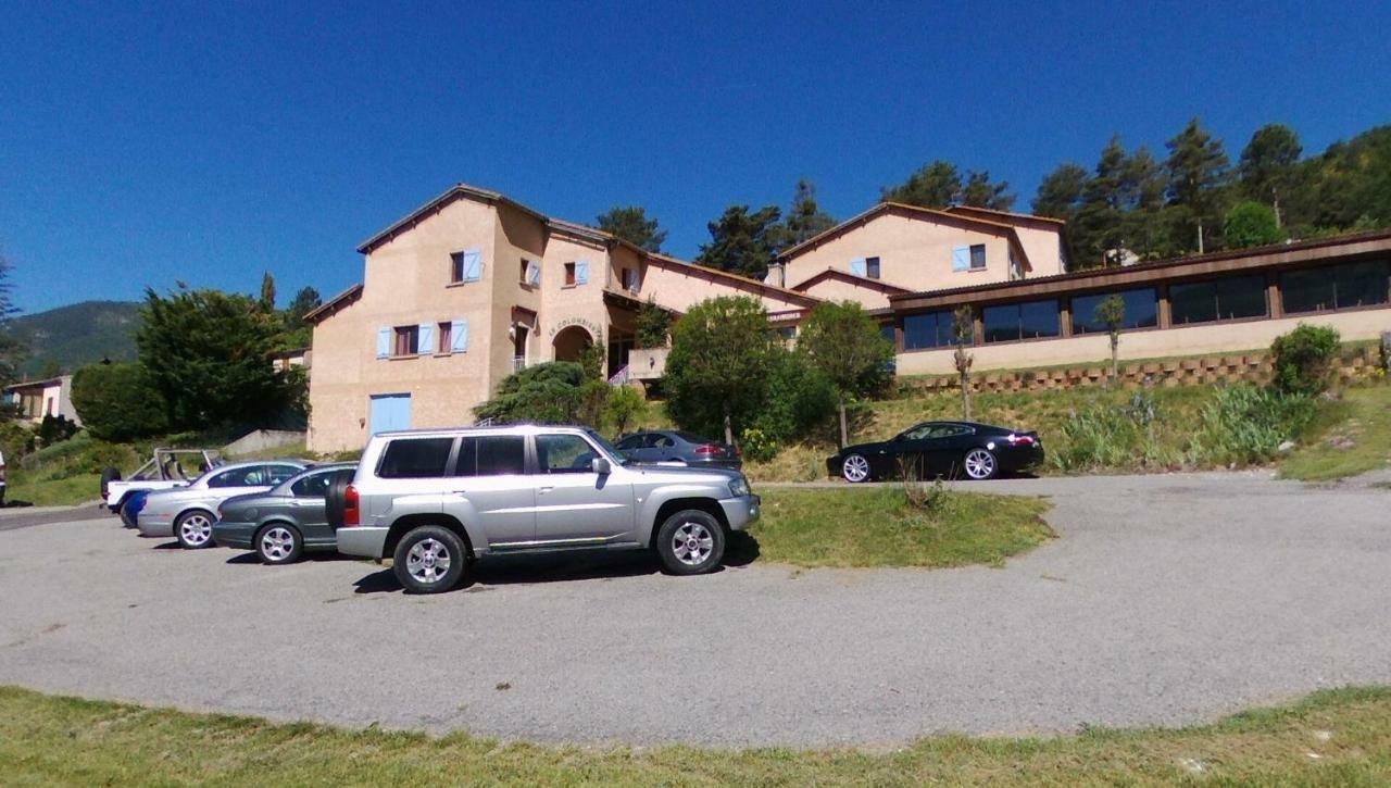 Mas Du Colombier Bed and Breakfast Saint-André-les-Alpes Exteriör bild